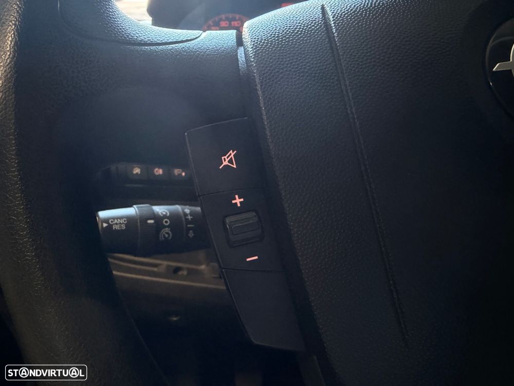 Opel Movano Outro - 16