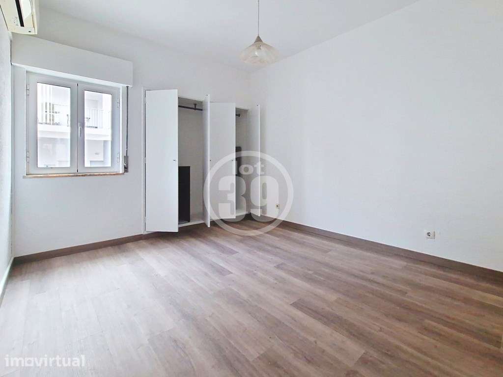 Apartamento T2 a 400 m da Praia dos Pescadores | Albufeira - Grande imagem: 2/20