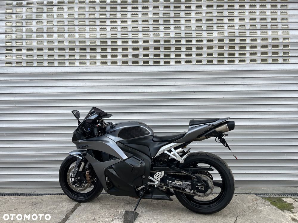 Honda CBR - 10