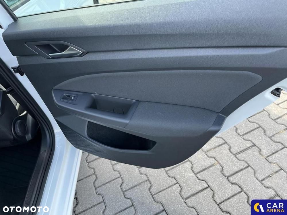 Volkswagen Golf - 30