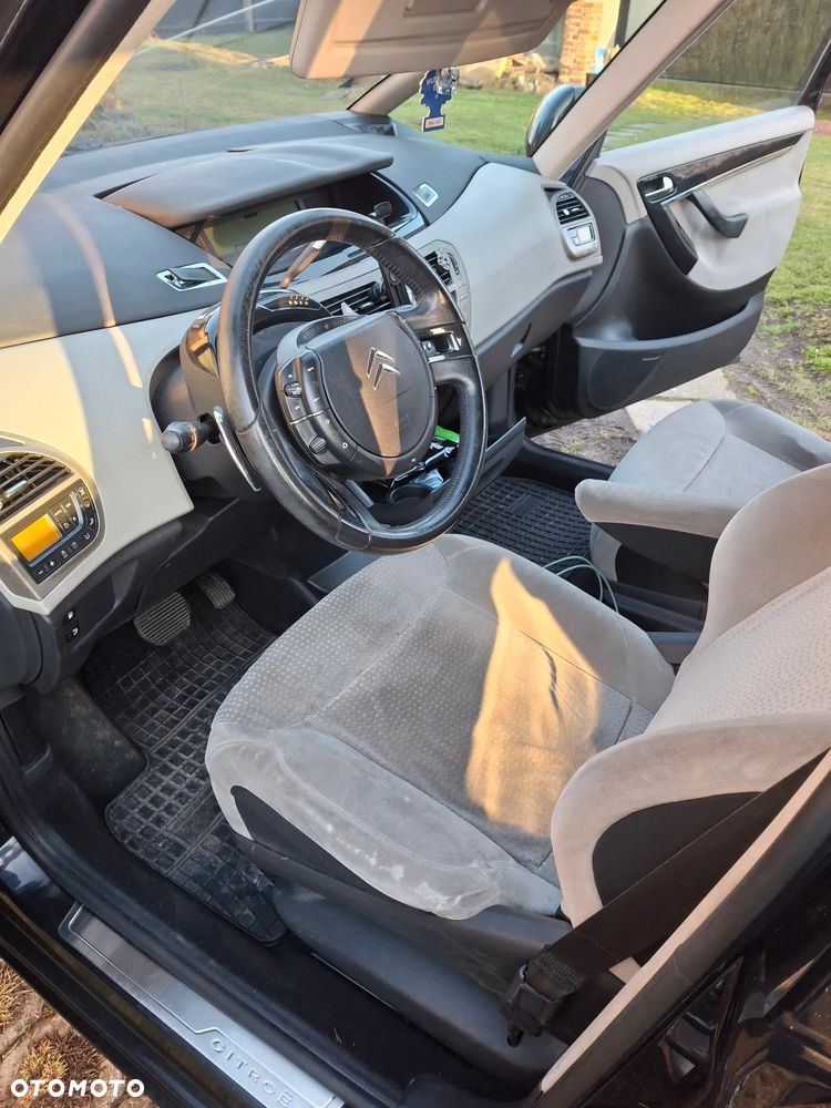 Citroën C4 Picasso 2.0 HDi FAP Exclusive - 8