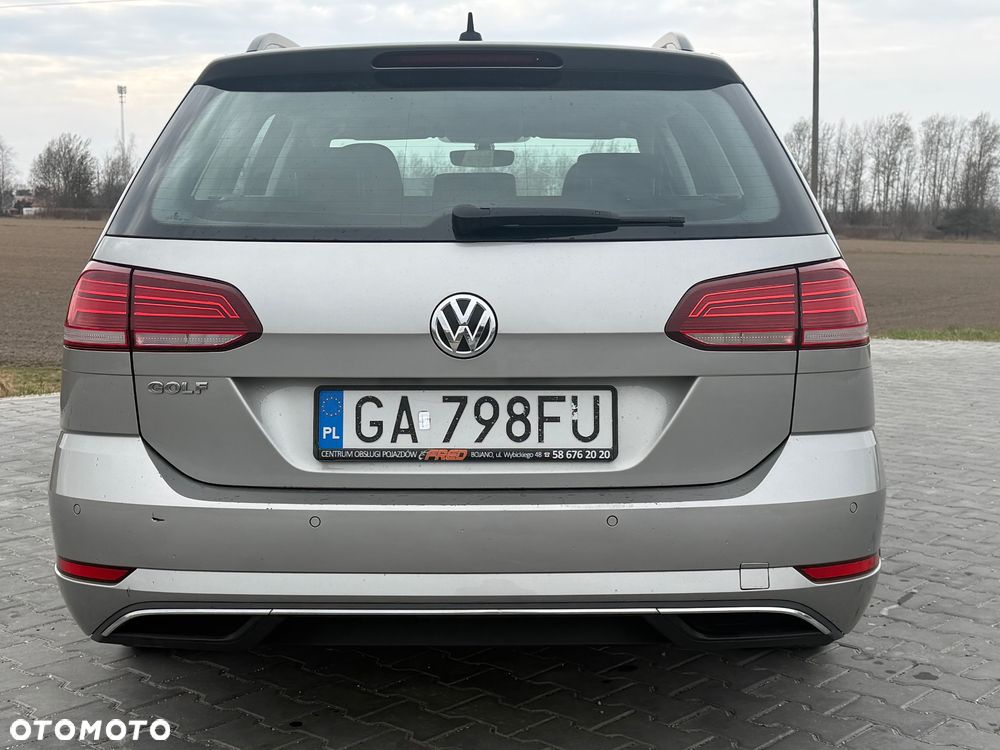 Volkswagen Golf 1.4 TSI BMT Highline DSG - 37