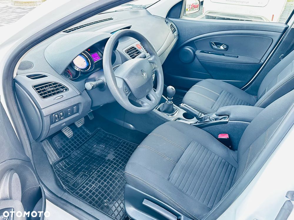 Renault Fluence 1.5 dCi Life - 13