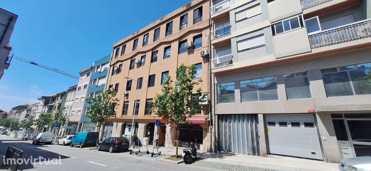 Vende Escritório Rua de Santos Pousada Porto - Grande imagem: 2/5