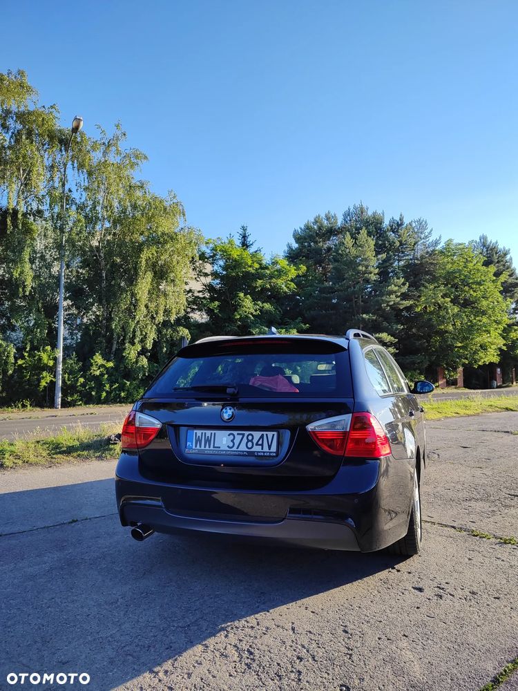 BMW Seria 3 318d DPF - 3