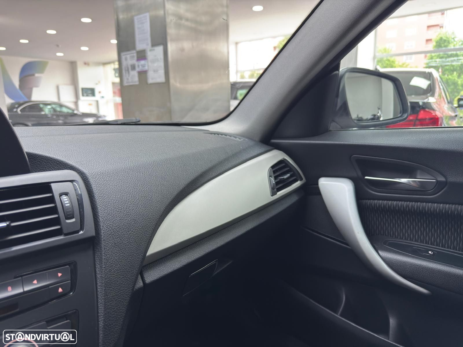 BMW 118 d Line Sport - 33