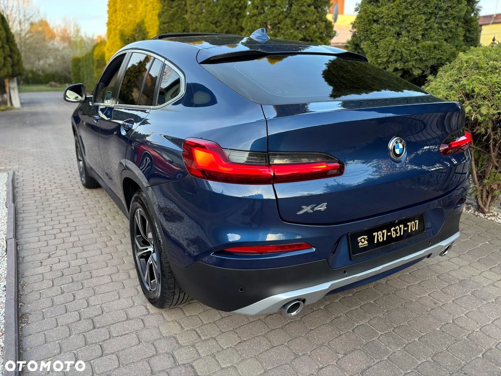 BMW X4 xDrive20d - 38