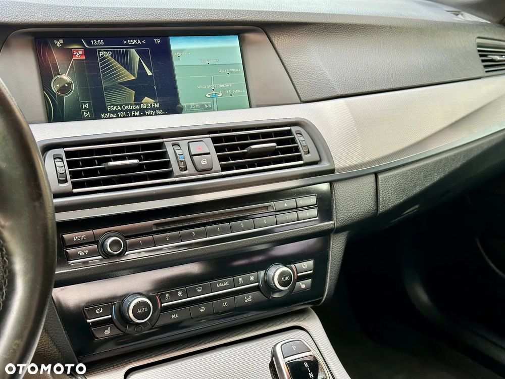 BMW Seria 5 530d Sport-Aut Modern Line - 15