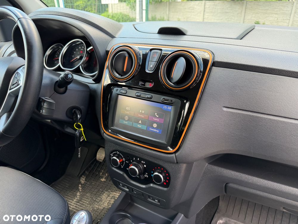 Dacia Lodgy TCe 115 Stepway - 8