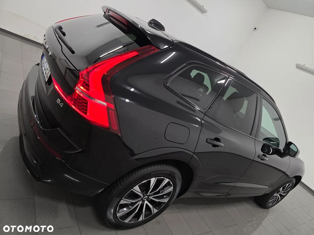 Volvo XC 60 B4 D Geartronic RDesign - 35
