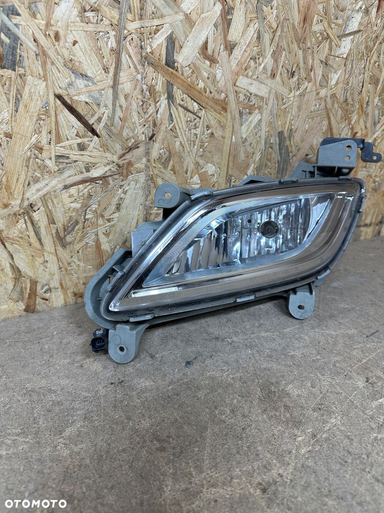 HYUNDAI VELOSTER HALOGEN LEWY 92201-2V000 - 2