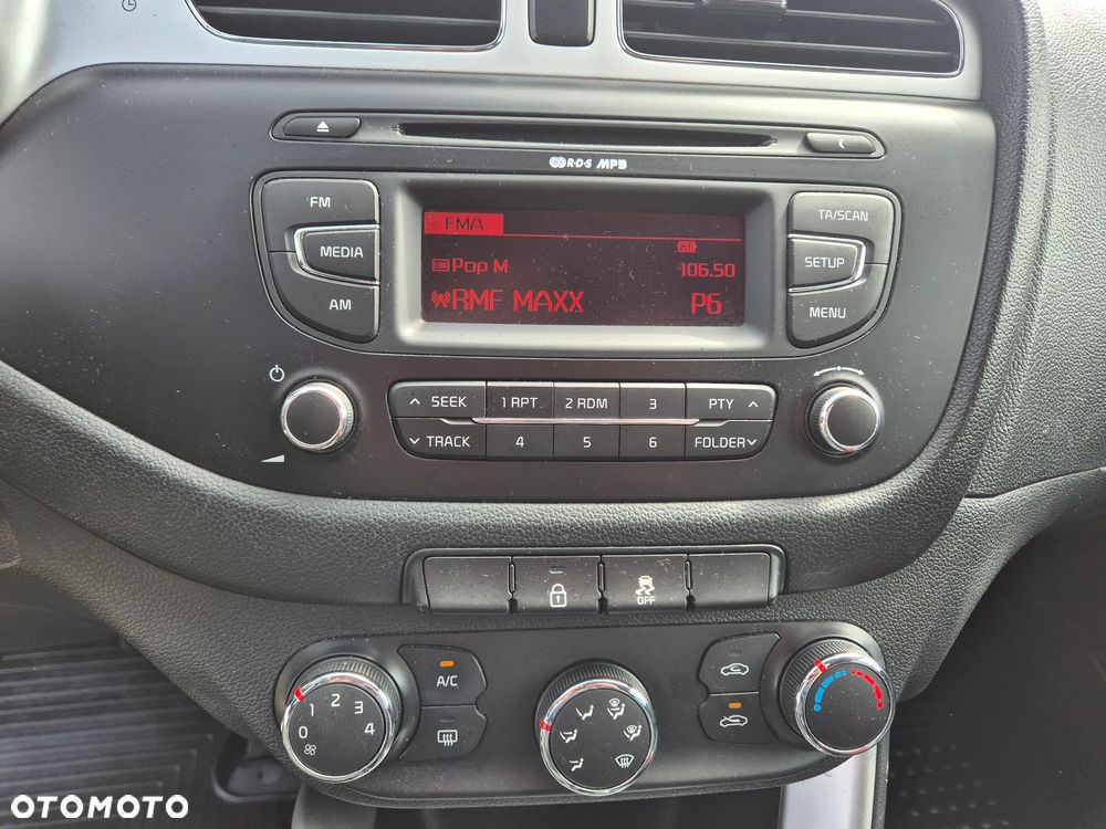 Kia Ceed 1.4 CRDi 90 Spirit - 16
