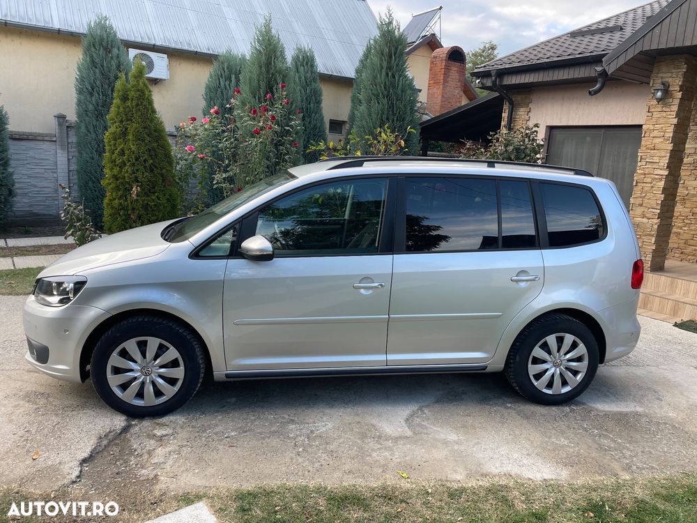 Volkswagen Touran - 3