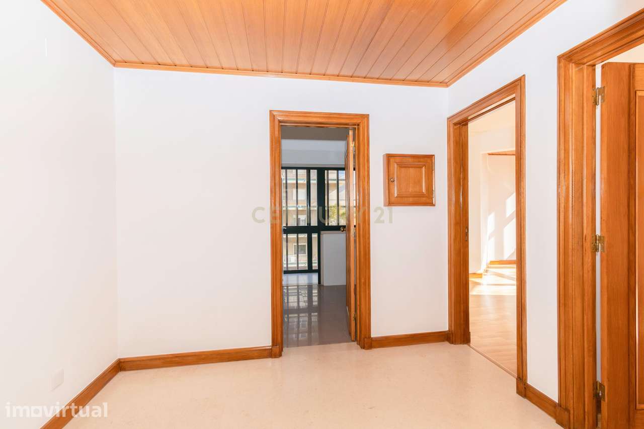 Apartamento Renovado T2 em Belém, Lisboa - Grande imagem: 2/19