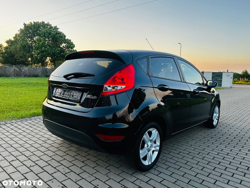 Ford Fiesta 1.25 Trend - 10
