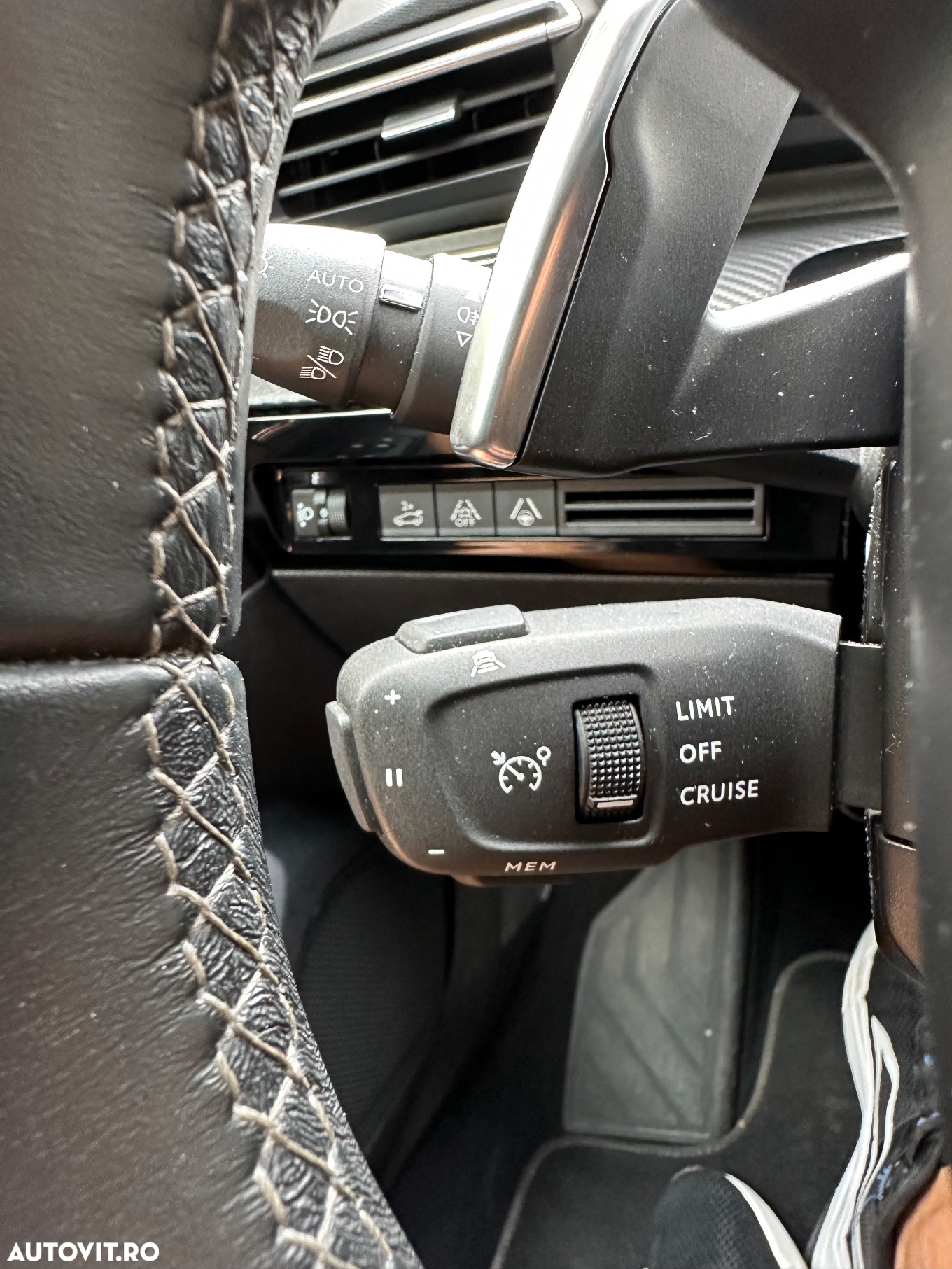Peugeot 508 SW 1.2 PureTech S&S EAT8 Allure Pack - 25