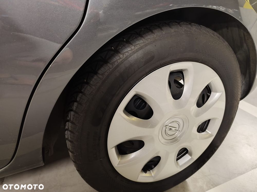 Opel Corsa - 3