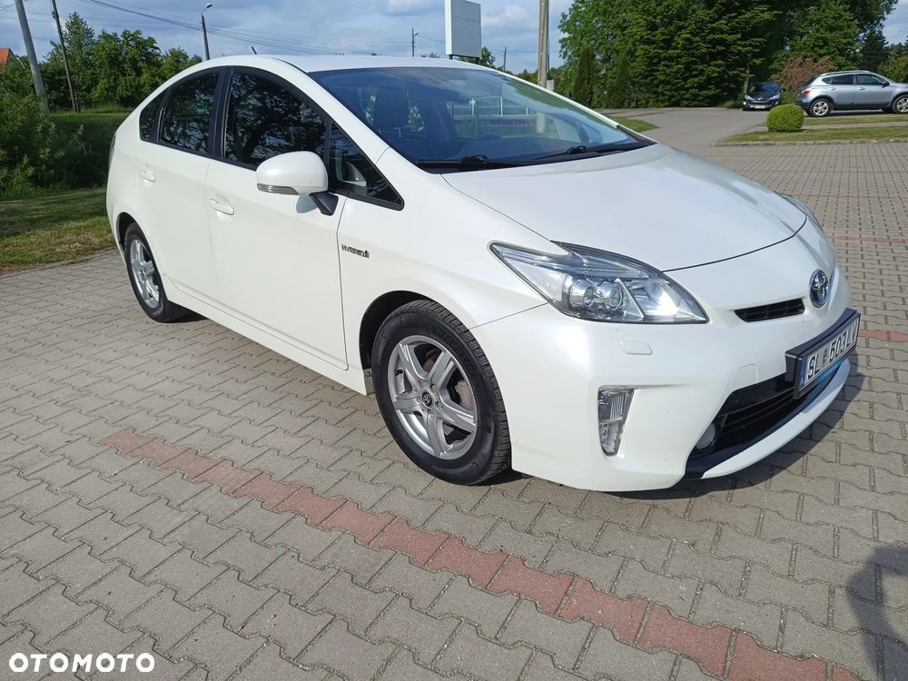 Toyota Prius 1.8 HSD Prestige - 27