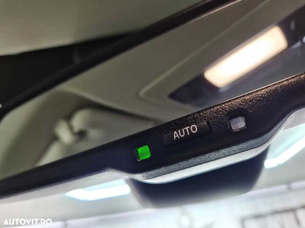 Lexus Seria NX 300h AWD Business - 32