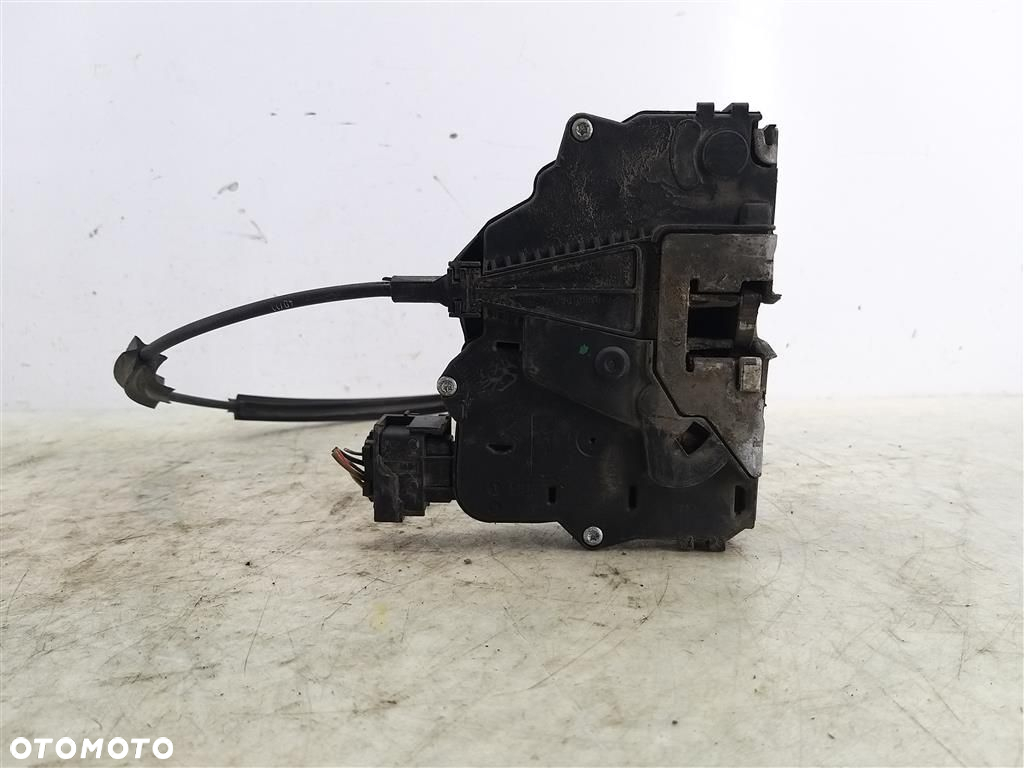 Zamek drzwi przód lewy OPEL CORSA D 06-2011 PRZED LIFT 3DRZWI VAN 13258271 - 4