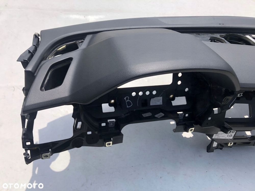 audi q5 80a deska kokpit konsola poduszki pasy - 5