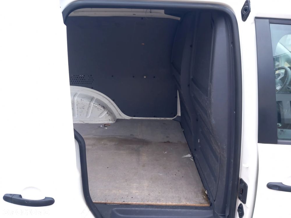 Volkswagen CADDY - 25