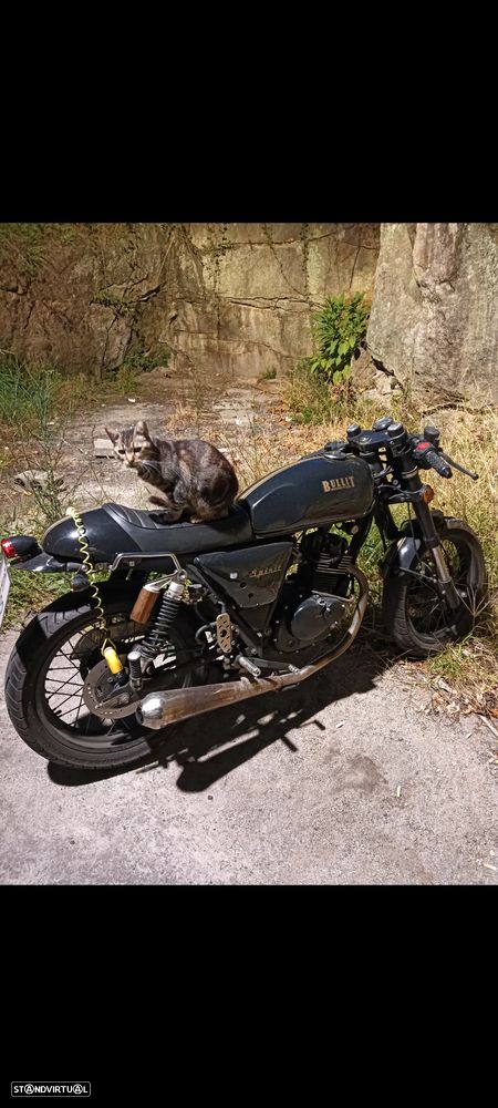 Bullit Spirit 125 - 4