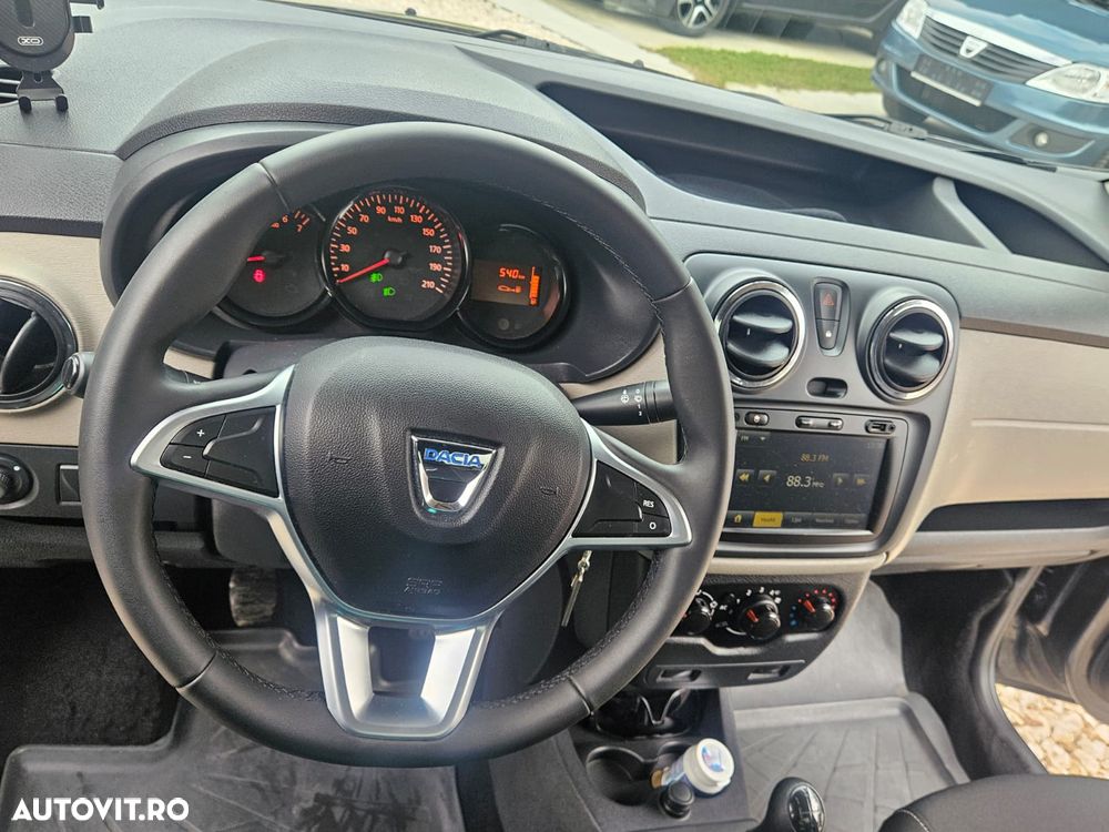 Dacia Dokker dCi 90 Stepway - 9