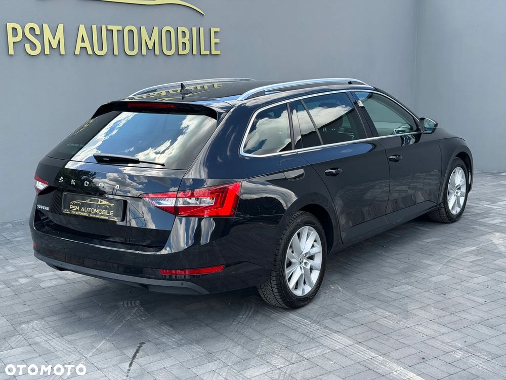Skoda Superb 2.0 TDI SCR Ambition DSG - 8