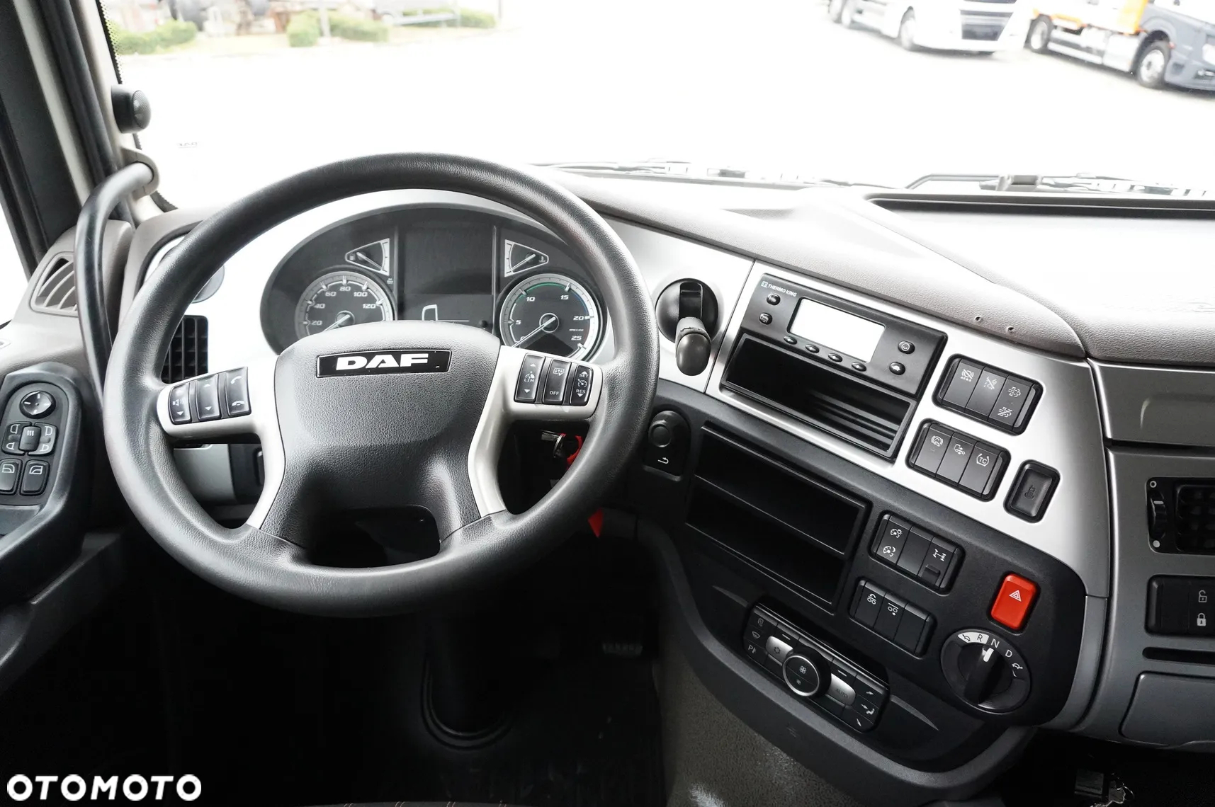 DAF XF 450 6×2 E6 / Chłodnia Lacapitaine 18 palet - 16