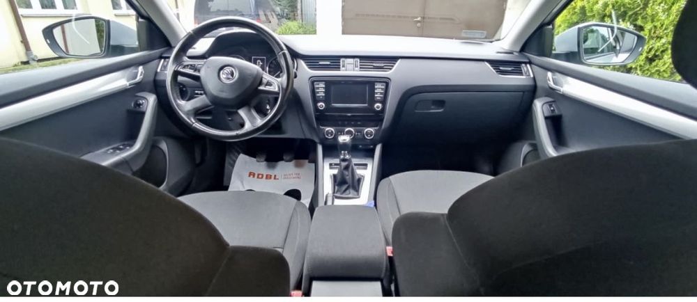 Skoda Octavia 2.0 TDI Elegance - 4