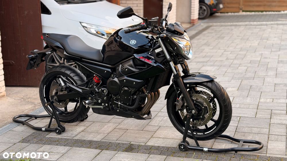 Yamaha XJ - 5