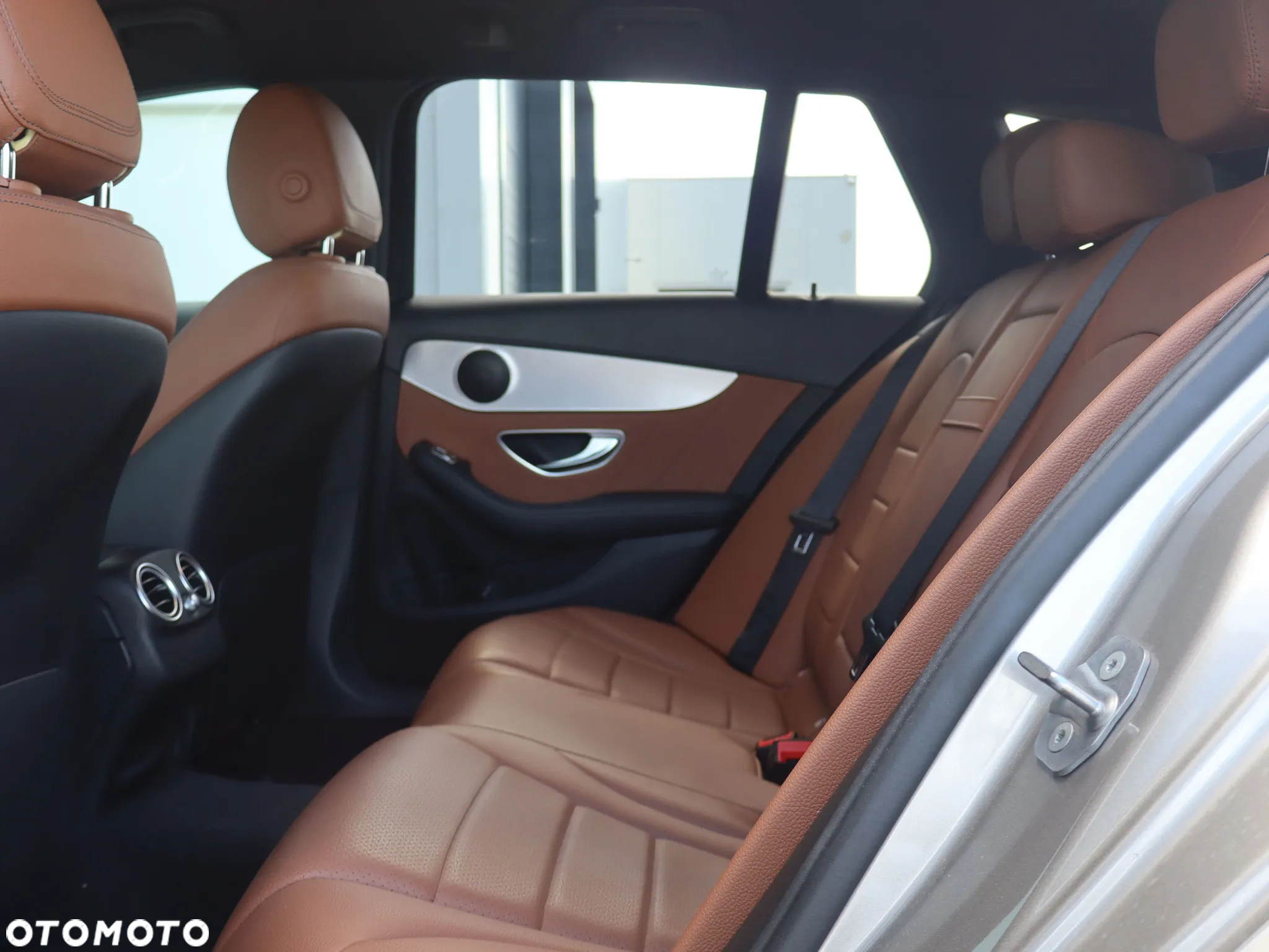 Mercedes-Benz Klasa C 200 4MATIC 9G-TRONIC - 15