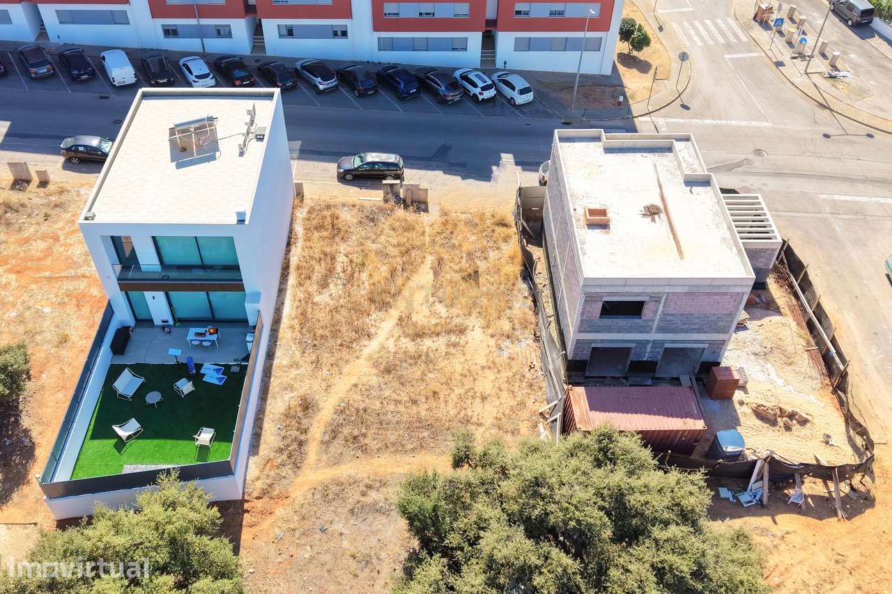 Lote Urbano com 168,1 m² no Parchal – Moradia em Banda - Grande imagem: 5/9