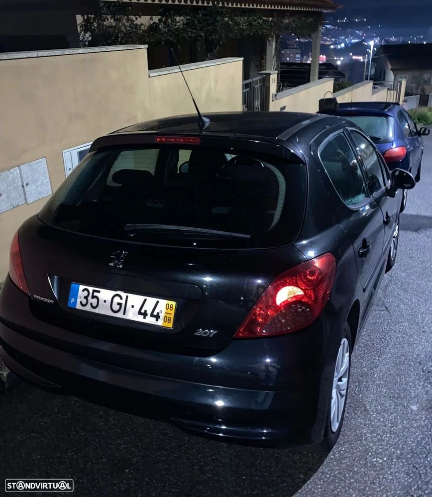 Peugeot 207 1.4 16V Sport - 13