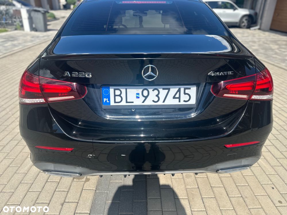 Mercedes-Benz Klasa A 220 4-Matic AMG Line 7G-DCT - 6