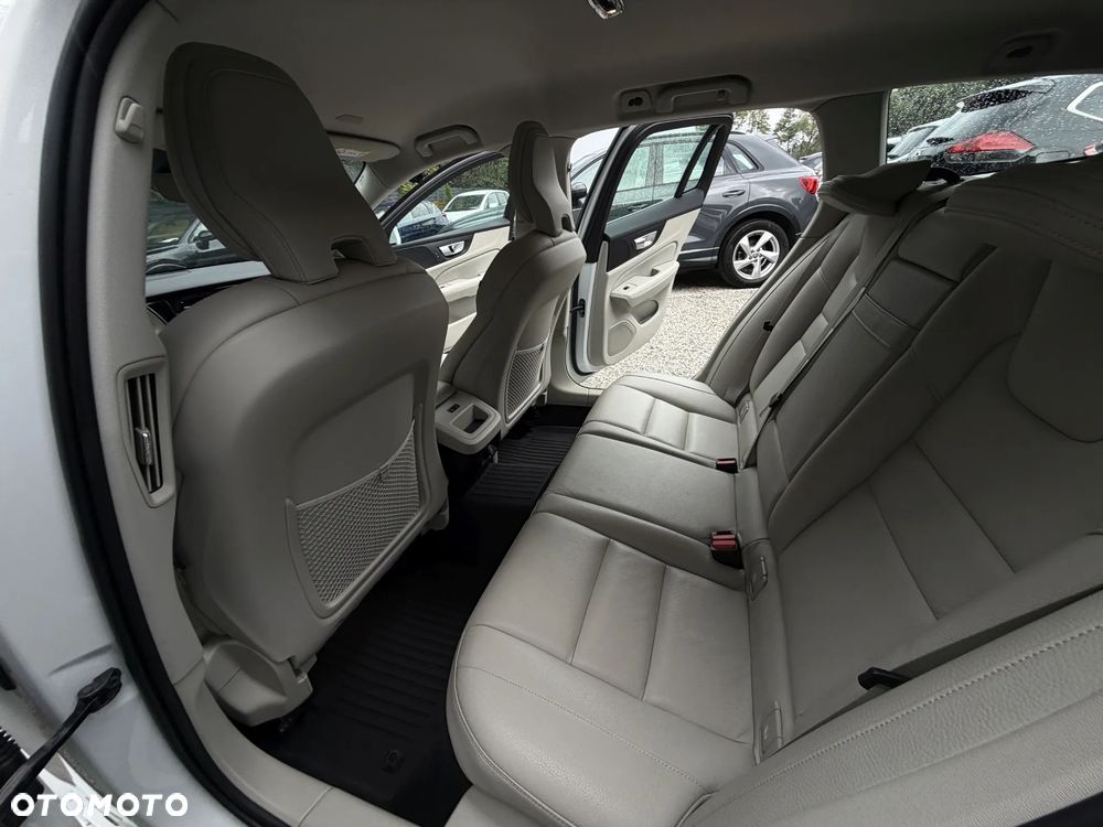 Volvo V60 D4 Geartronic Inscription - 20