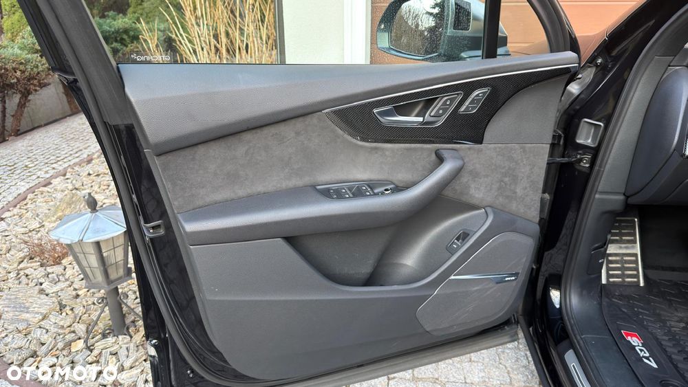 Audi SQ7 4.0 TDI Quattro Tiptronic - 8