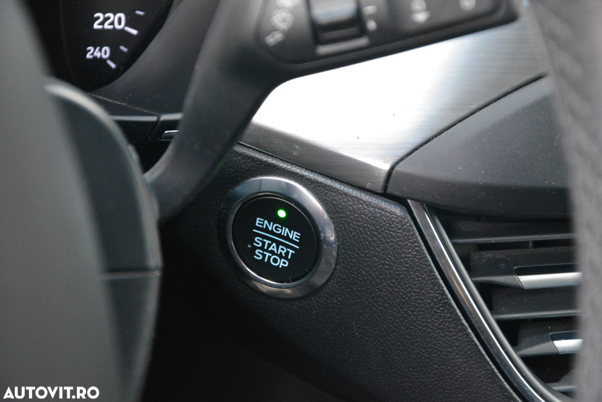 Ford Focus Turnier 1.5 EcoBlue Start-Stopp-System TITANIUM X - 14