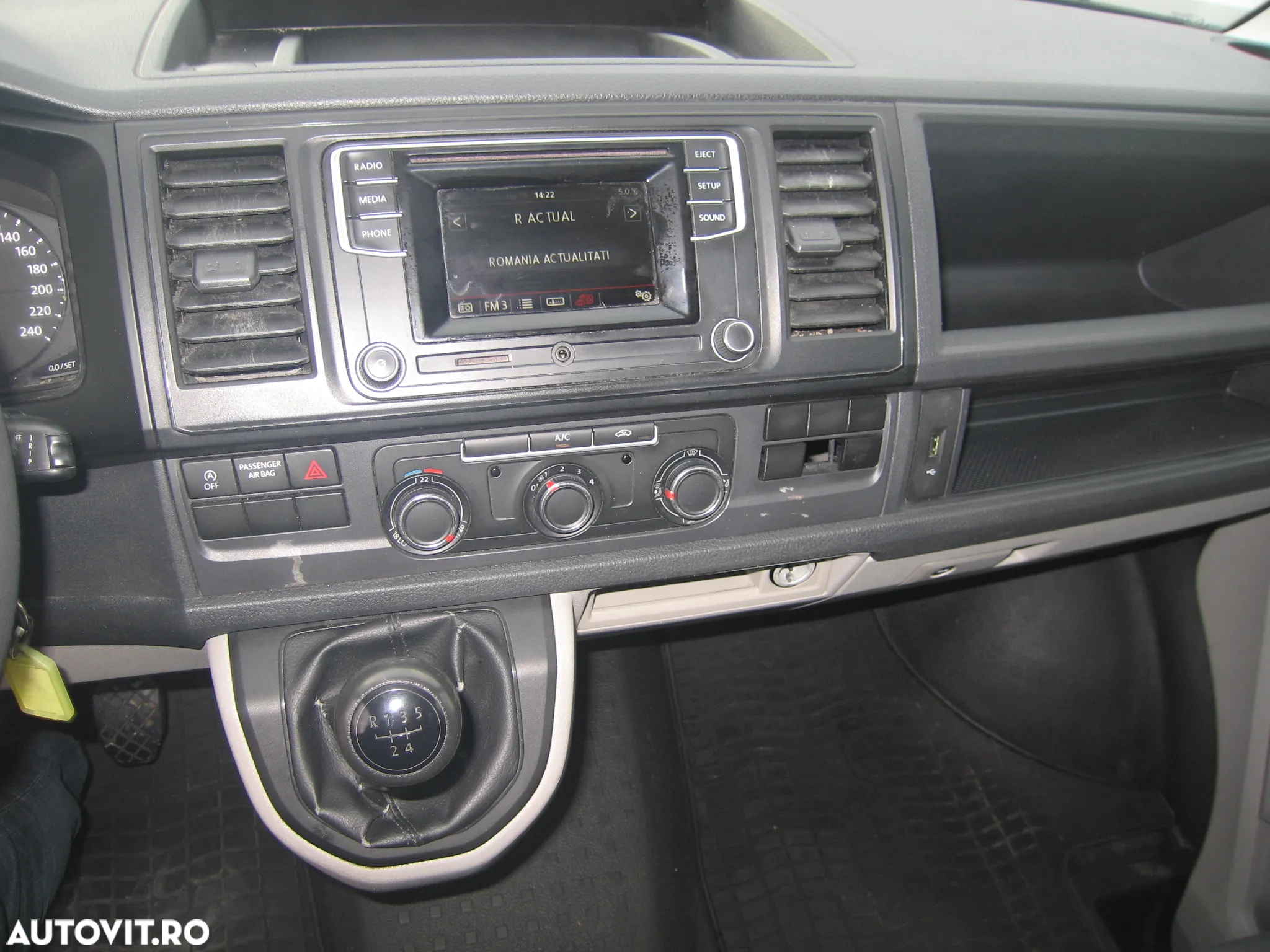 Volkswagen TRANSPORTER T 6, DUBA , 3 LOC. AC. - 7