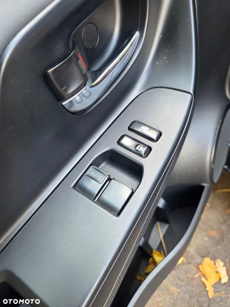 Toyota Yaris 1.33 Prestige - 20