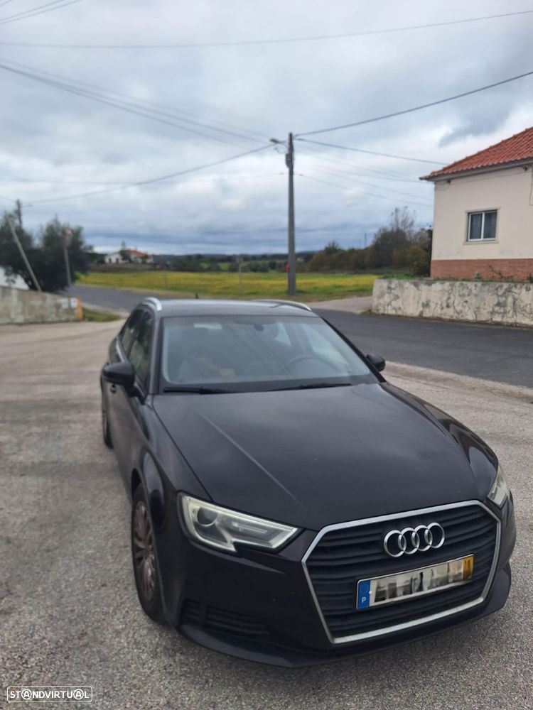 Audi A3 Sportback 1.6 TDI Advance - 1