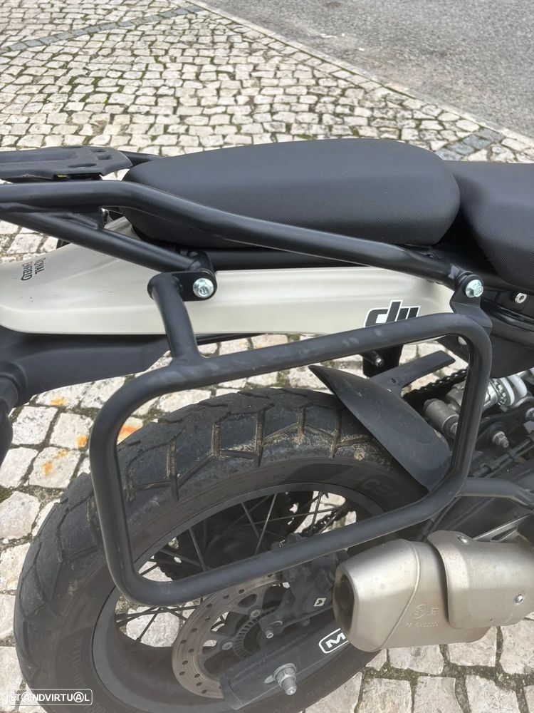 Royal Enfield Himalayan - 15