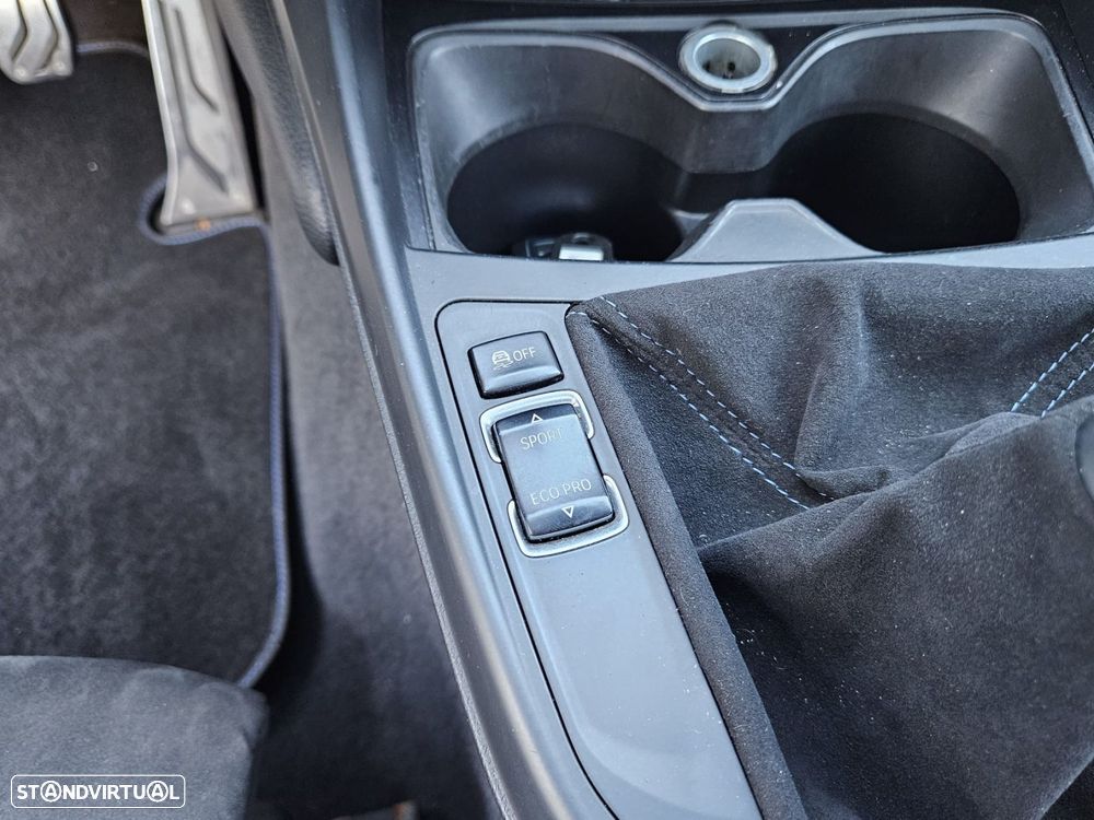 BMW M135i Standard - 32