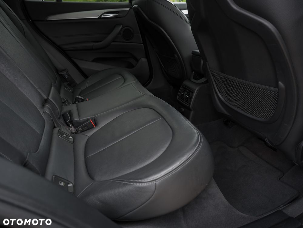 BMW X1 sDrive18d xLine sport - 29