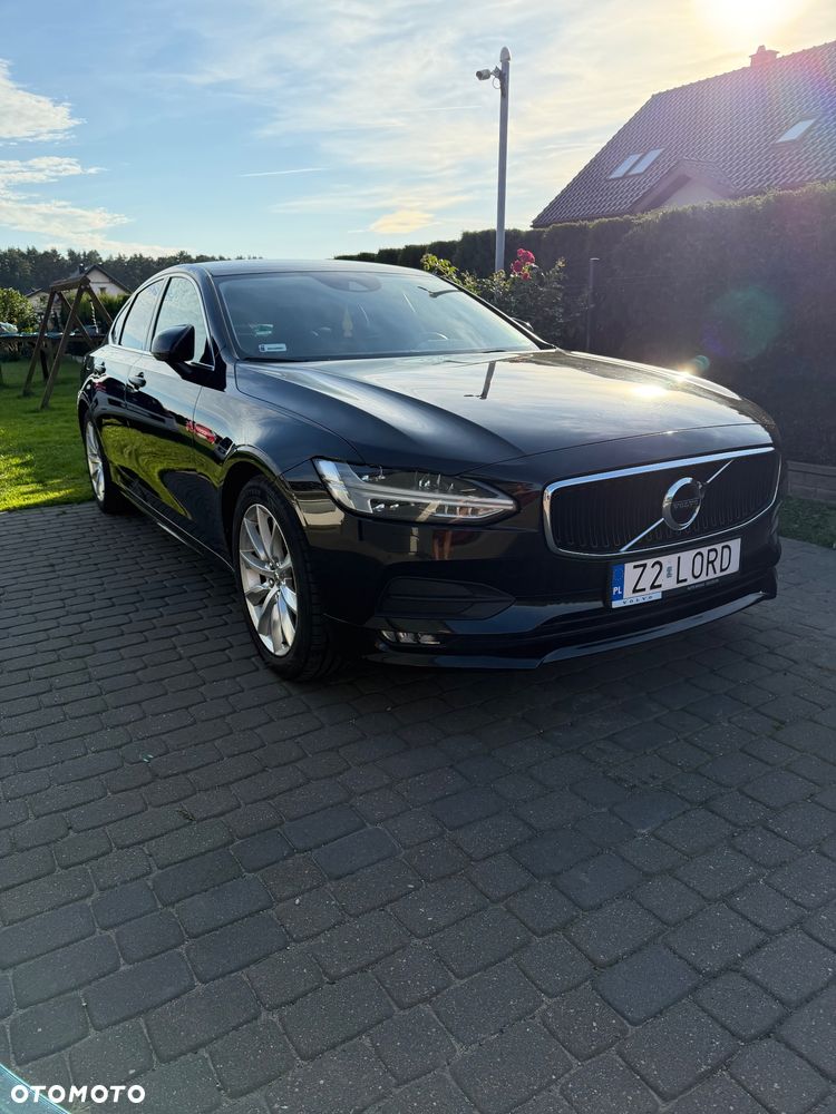 Volvo S90 - 1