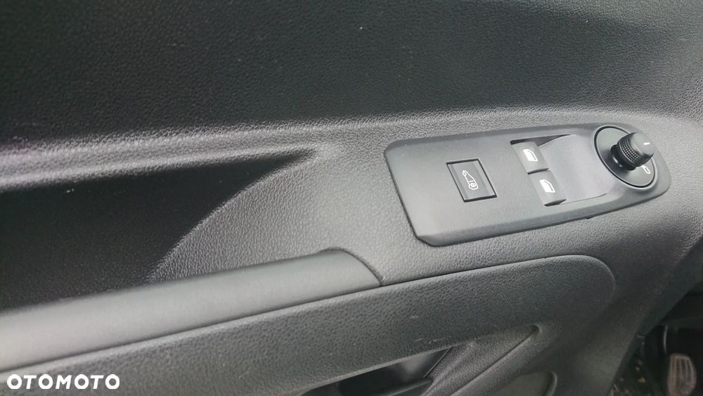 Peugeot Partner - 8