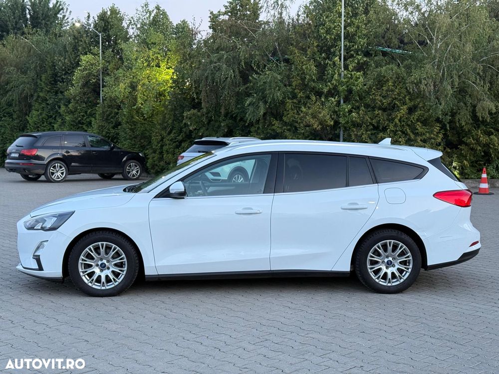 Ford Focus - 5