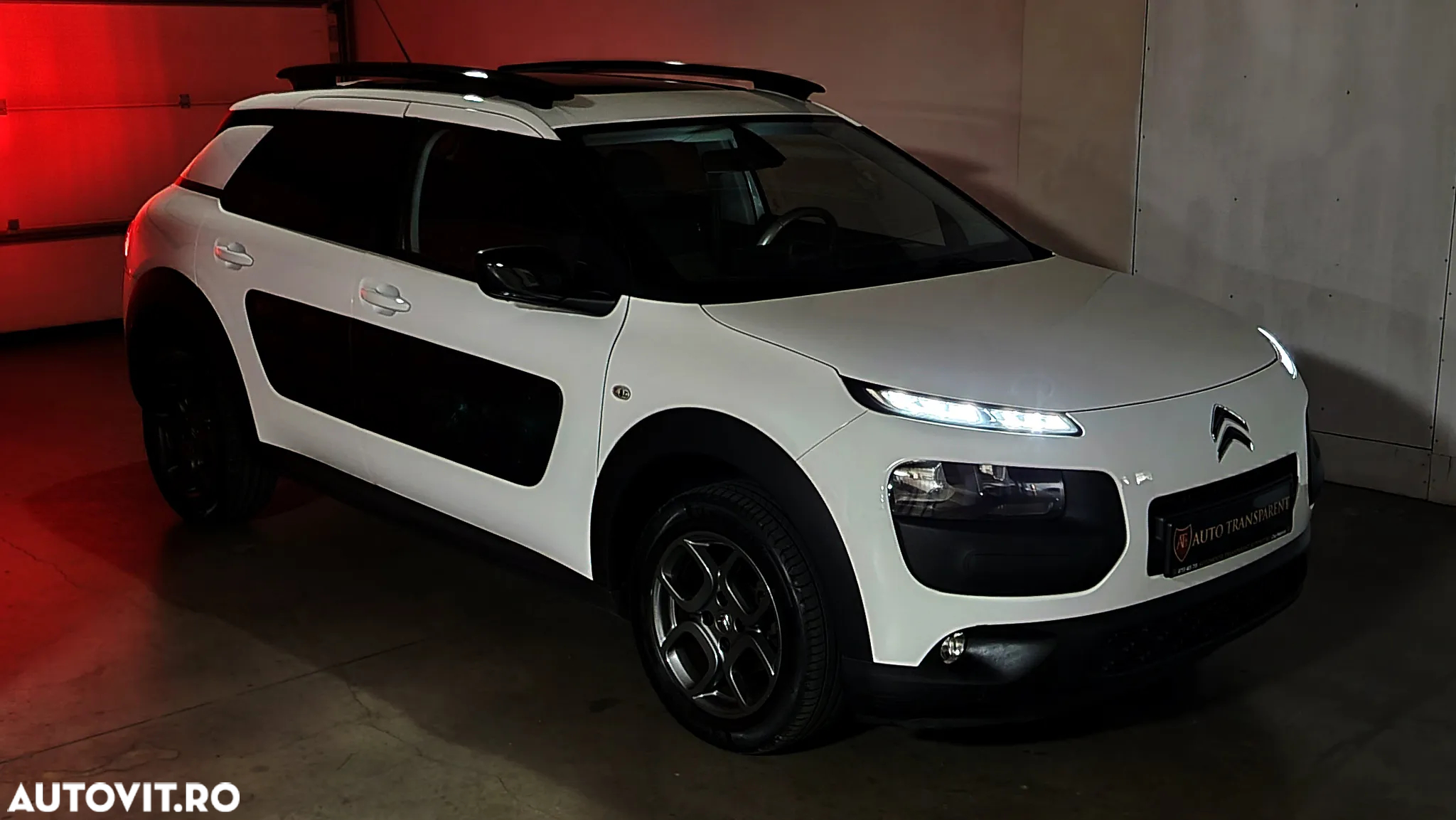 Citroën C4 Cactus Pure Tech 110 Stop&Start EAT6 Shine - 29