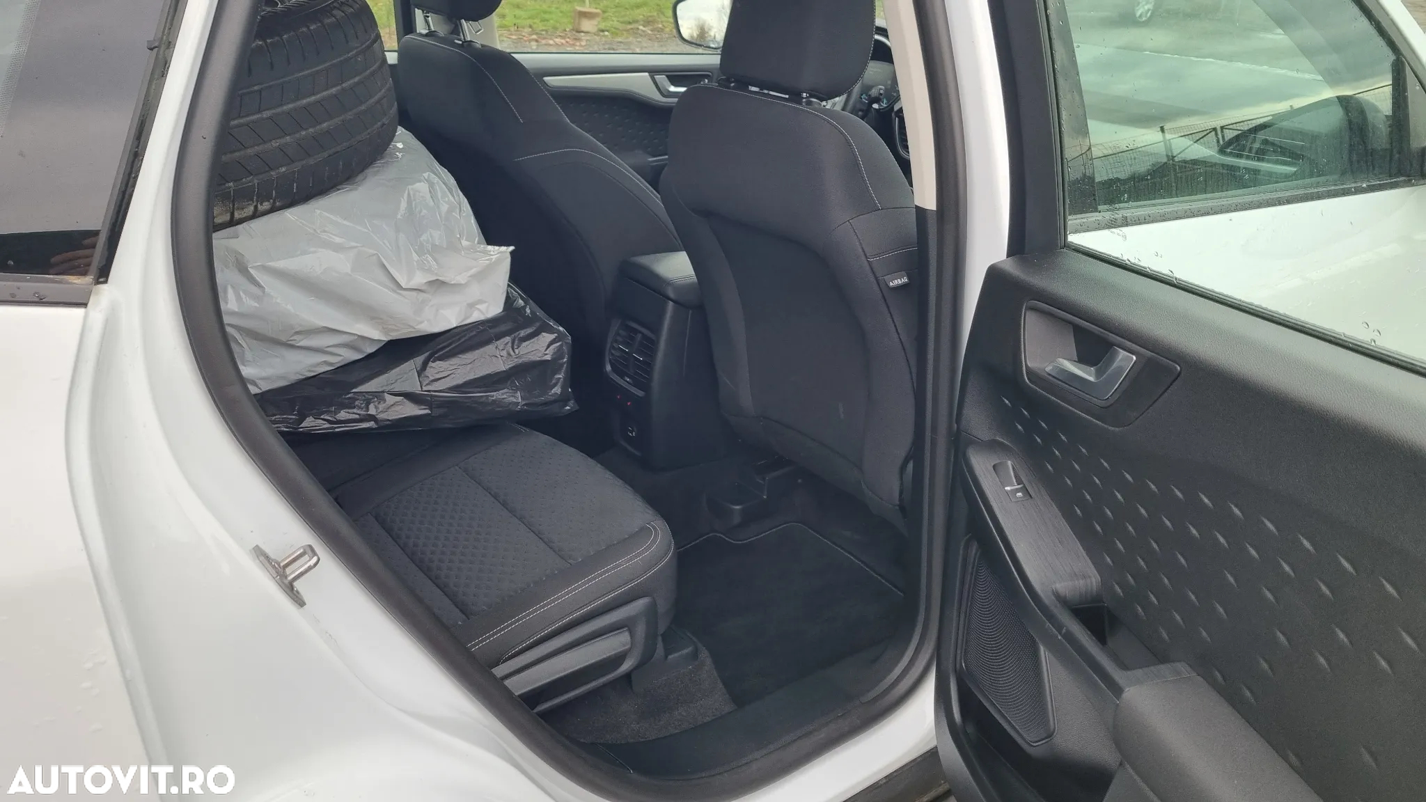 Ford Kuga 2.0 EcoBlue 4x4 Aut. COOL&CONNECT - 8